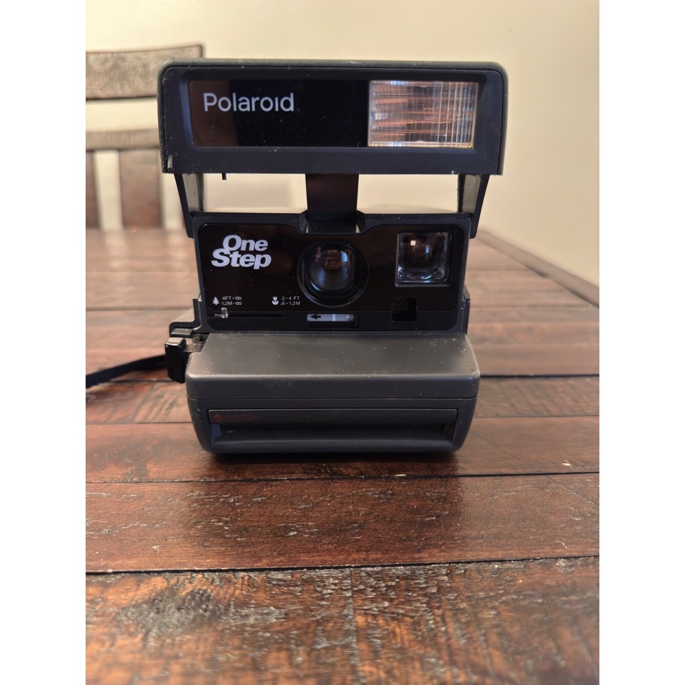 Polaroid OneStep 600 Instant Film Camera Vintage Black Gray with Flash